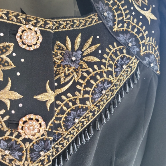**Vintage*** Lisa Rene' rhinestone floral embroidered coat/jacket/blazer - Picture 7 of 15